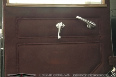 lincoln30brgndyblk51